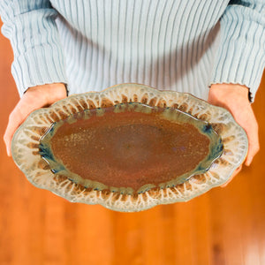 Scalloped Ceramic Platter - Golden Amber